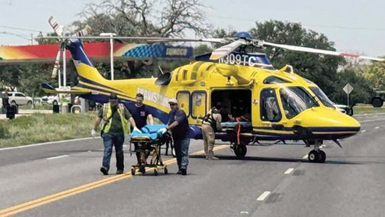 7 injured in ‘mass casualty incident’ on HWY 281