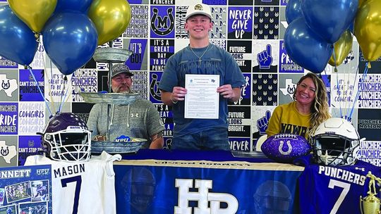 Bonnett Signs with Howard Payne