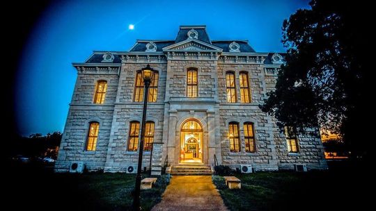 Old Blanco Courthouse receives PEC grant