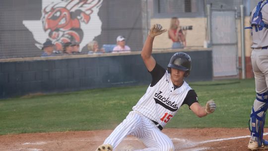 Yellow Jackets' Return to Fundamentals to Send Coach Out a Winner