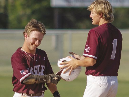 #1 ranked Johnson City wins 3 more as playoffs loom