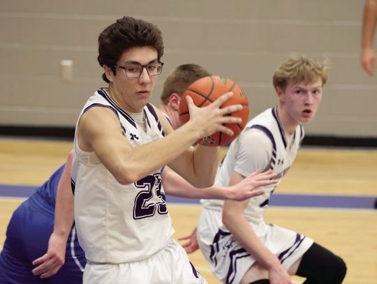 Coaches Name Several Punchers All-District