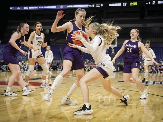 Cowgirls Write Their Own Volume to Mason’s Storied History