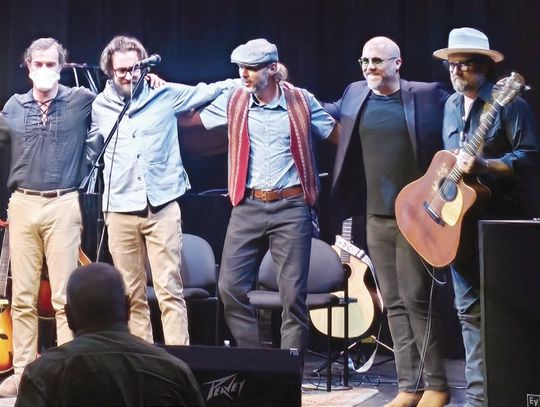 Hill Country Review Shines at the Odeon