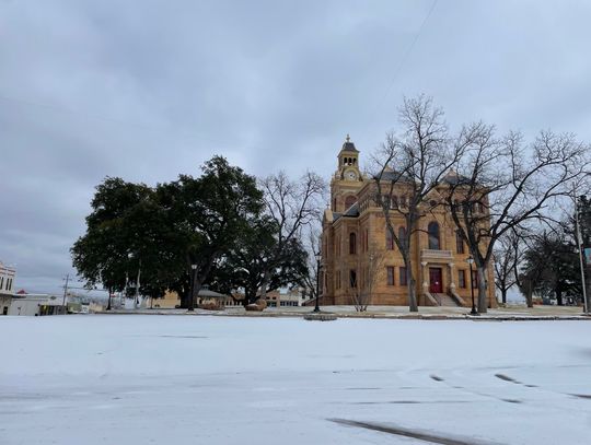 Ice Storm Brings Central Texas to a Standstill