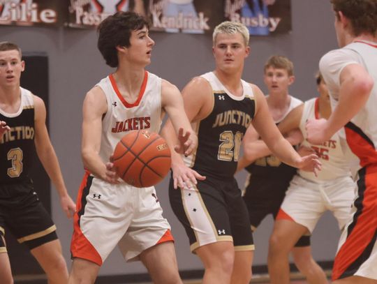 Jackets Earn Wins, Continue to Show Their Best