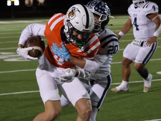 Jackets’ Second Half Shutout Leads to Another Lopsided Win