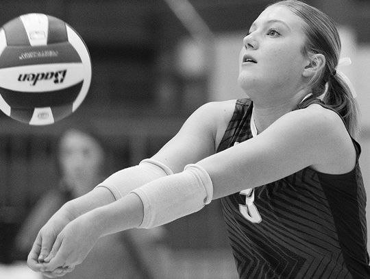 Lady Eagles Top Blanco, Fall to Wimberley