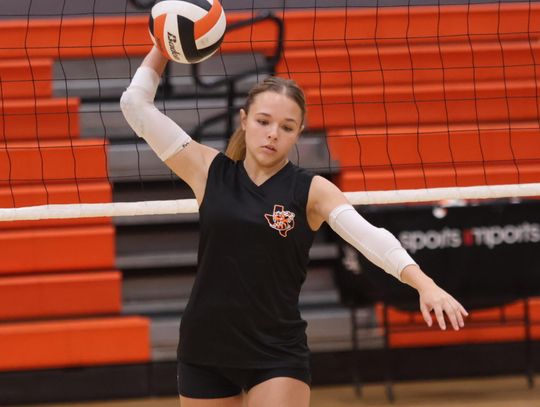 Lady Jacket Classic Features Playoff Contenders