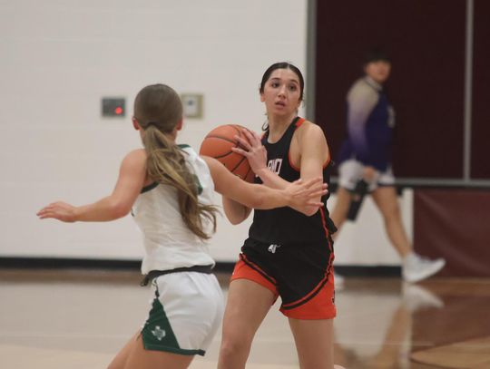 Lady Jackets Earn District Road Wins