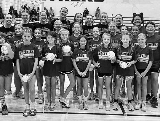 Lady Panthers fall to Saints, sweep Lady Bulldogs