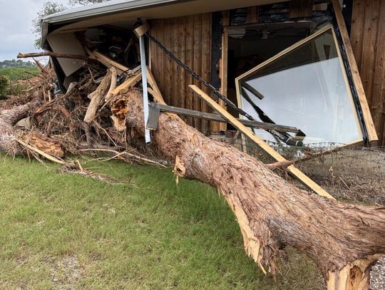 A Moment of Survival: Llano Man Escapes July 4th Flood