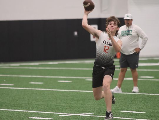 Llano Yellow Jackets Showing Depth in Key Spots