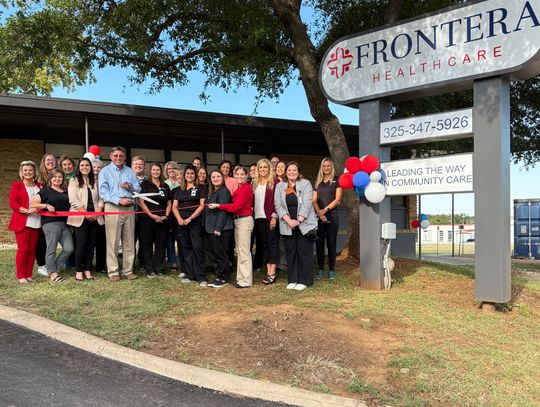 Mason Celebrates New Frontera Clinic