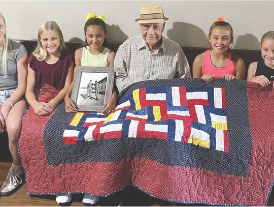 Mason County 4-H Quilt of Valor Awarded to Aurelio Mesa