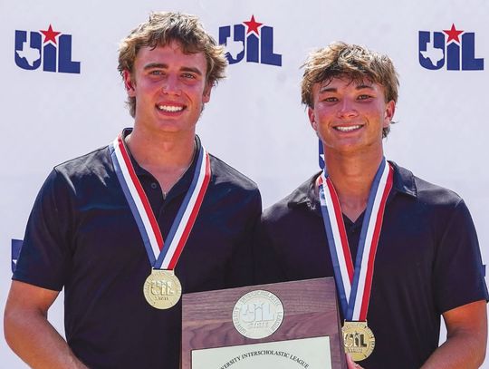 Mason Tennis Adds to Program's Medal Count