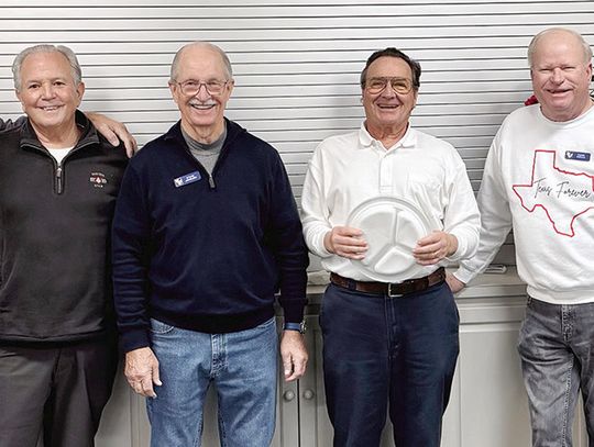 Men of Faith Host Daytripper Chet Garner