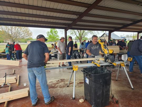 Nonprofit Organization to Build Beds for Kids in Need in Blanco County