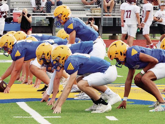 Panthers kick off 2025 with scrimmage against Eagles