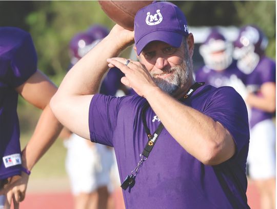 Punchers to Face Llano in First Scrimmage
