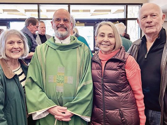 St. Paul’s parishioners welcome visiting Paulist priest