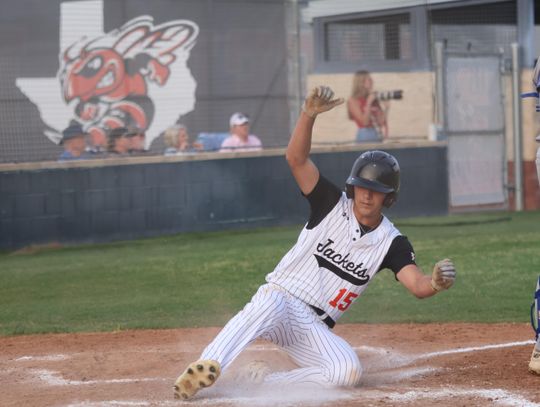 Yellow Jackets' Return to Fundamentals to Send Coach Out a Winner