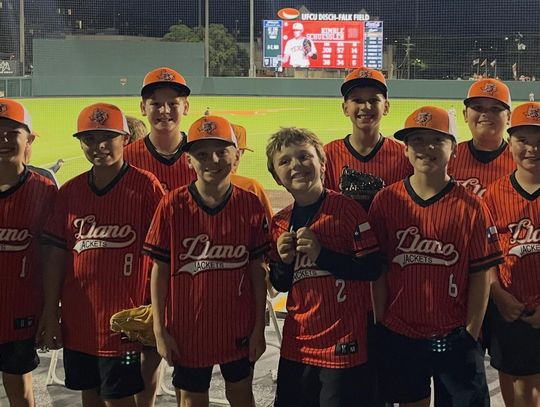 Youth Yellow Jackets Finish Undefeated Season With Tourney Championship