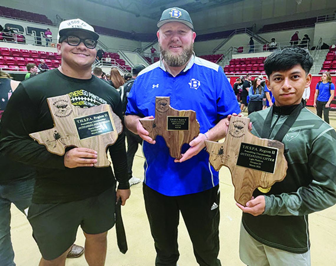 4 Panthers advance to state powerlifting meet