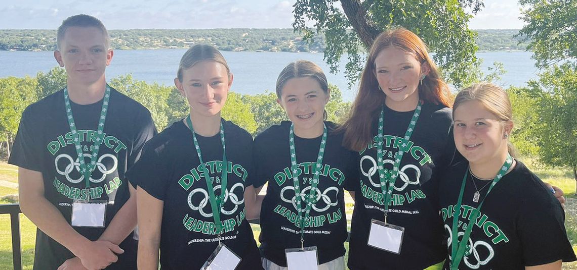 Developing Leaders Through 4-H Camps Developing Leaders Through 4-H Camps