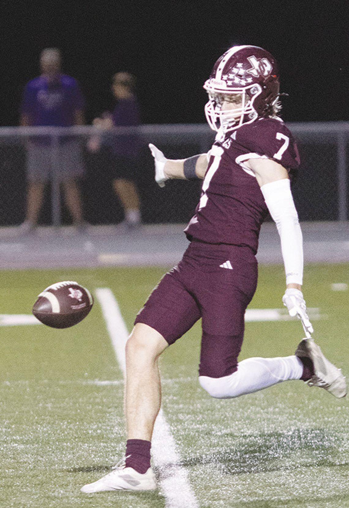Johnson City rolls past Thrall 41-18 in pre-district finale