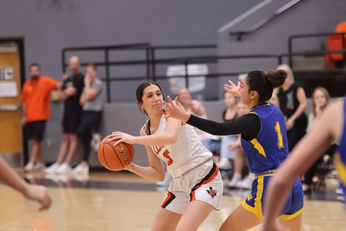 Lady Jackets Look to Add More Basketball Accomplishments Lady Jackets Look to Add More Basketball Accomplishments