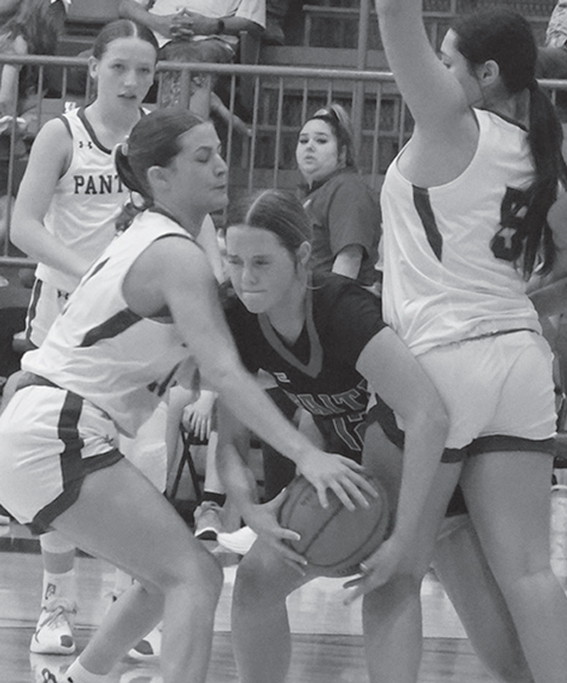 Lady Panthers split with Faith Academy, Ingram Lady Panthers split with Faith Academy, Ingram