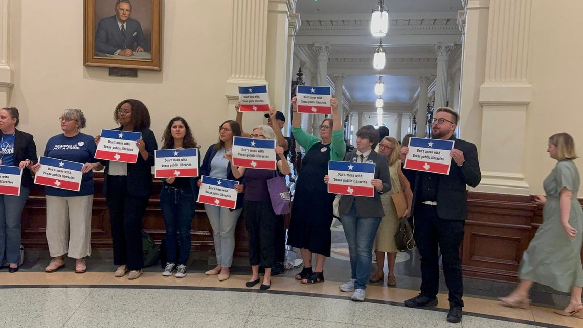 Library Activists Gather at State Capitol to Protest Bills Moving Through Legislature