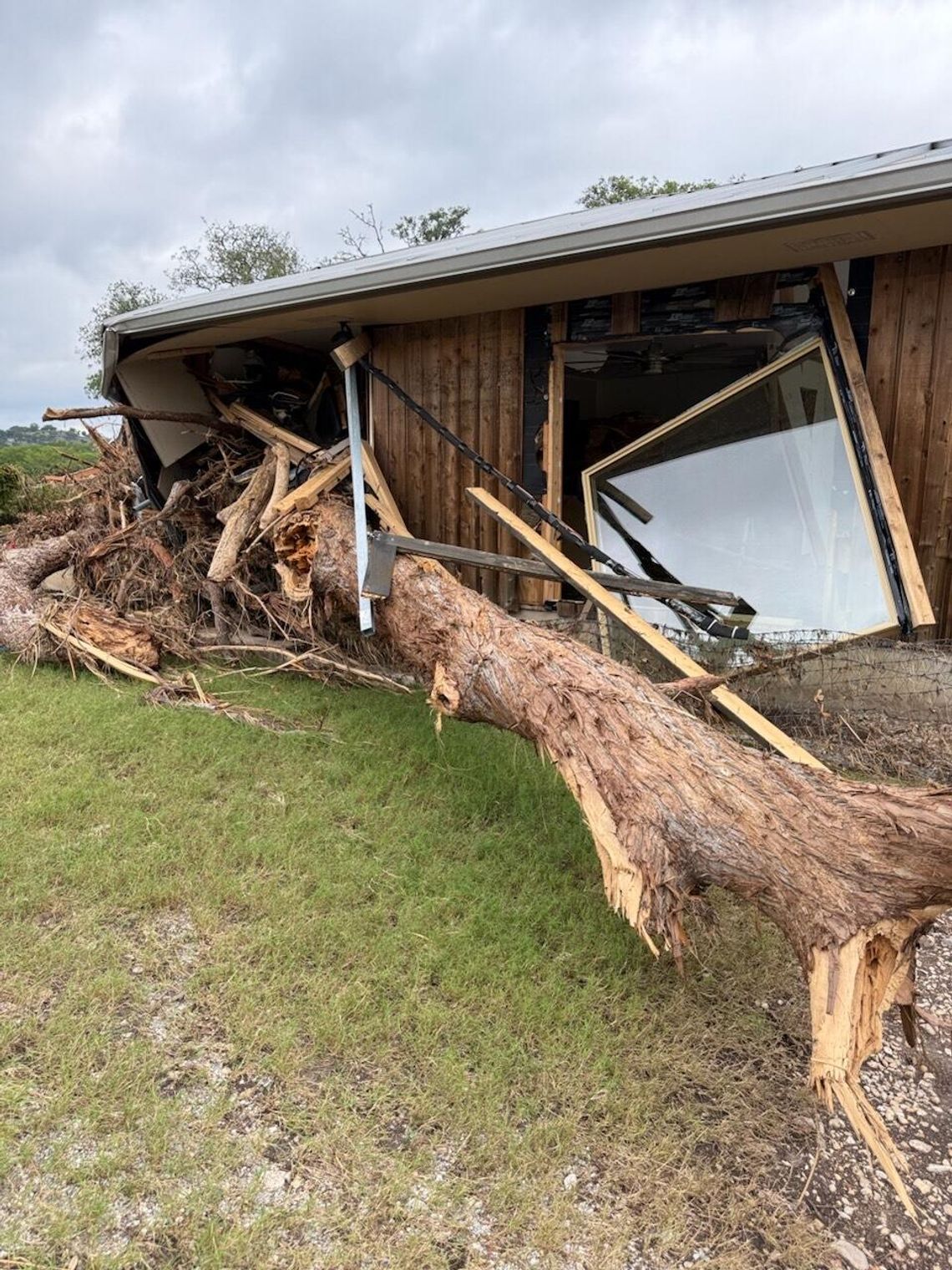 A Moment of Survival: Llano Man Escapes July 4th Flood