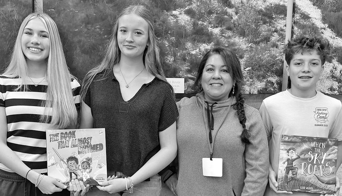 PEC members, employees help with reading