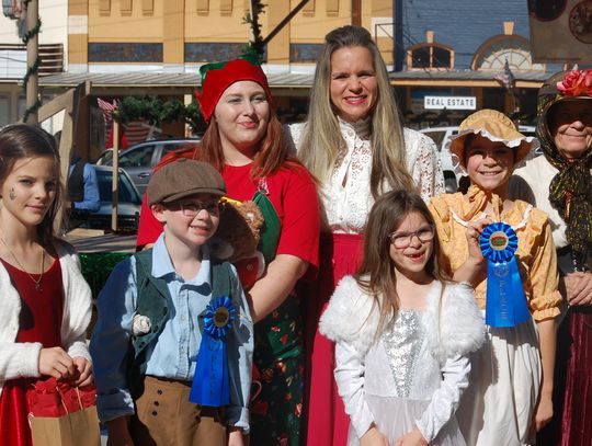 Llano 'Dickens of a Christmas' 2025